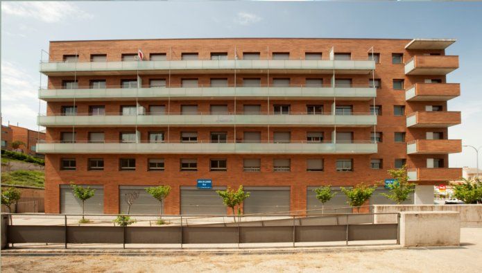 Vista exterior de Local de alquiler en Manresa