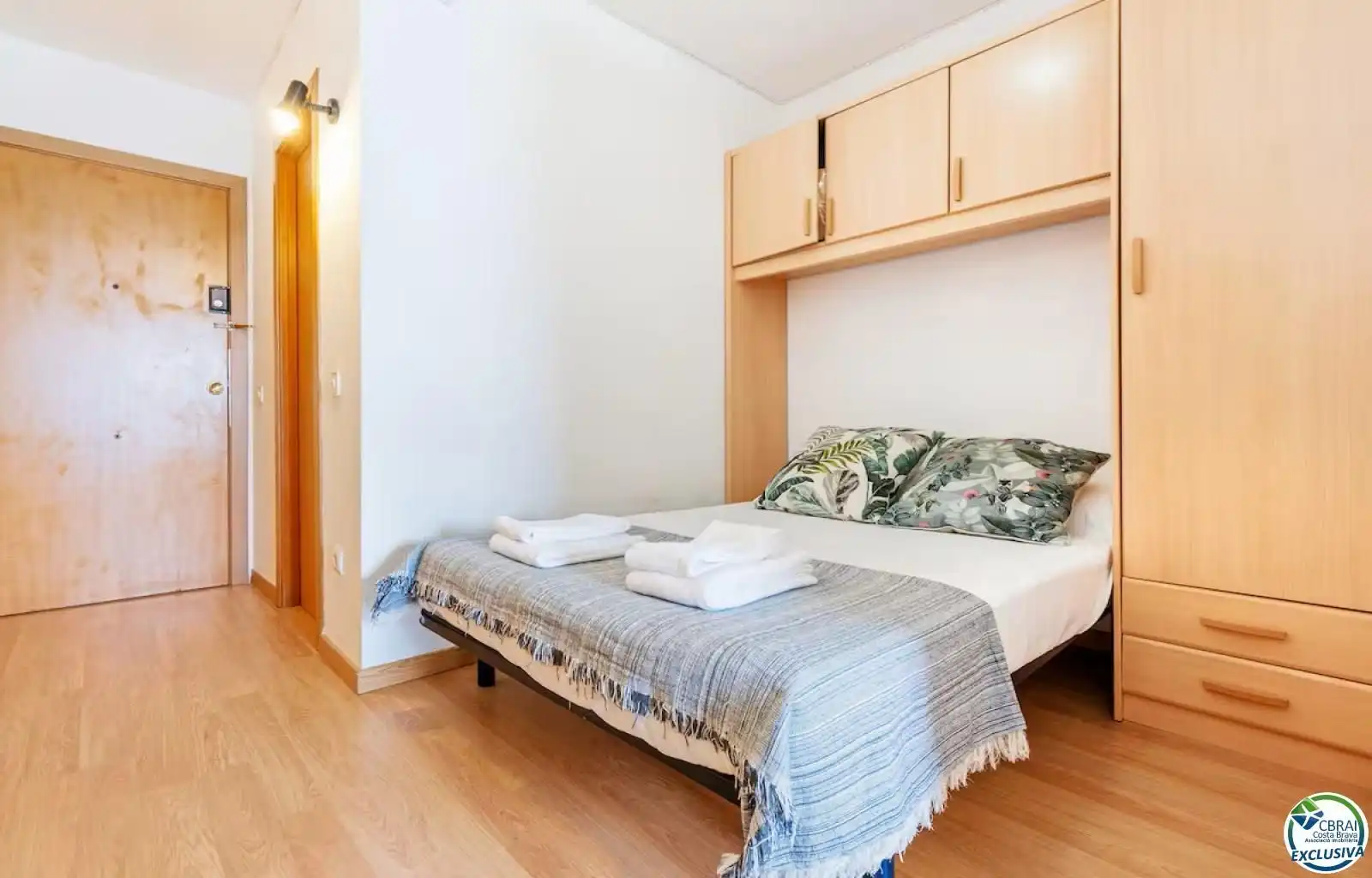 Studio with lift for sale in DELTA MUGA 7-8, imagen 3