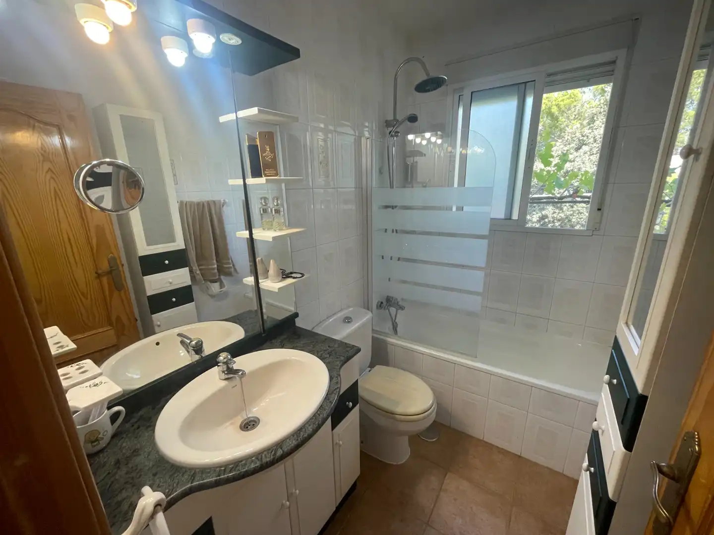 Baño de Casa o chalet en venta en Albalate de Zorita con Calefacción, Jardín privado y Terraza