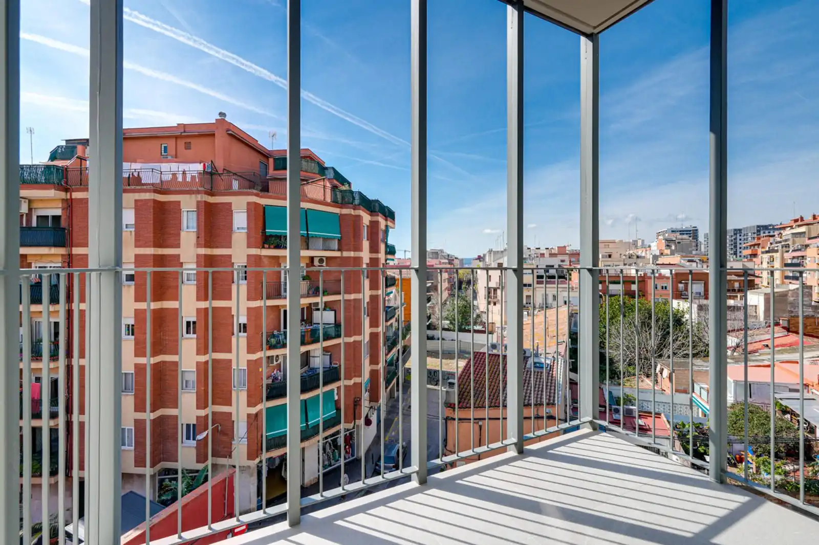 Terrassa de Pis en venda en L'Hospitalet de Llobregat amb Calefacció, Forn i Balcó