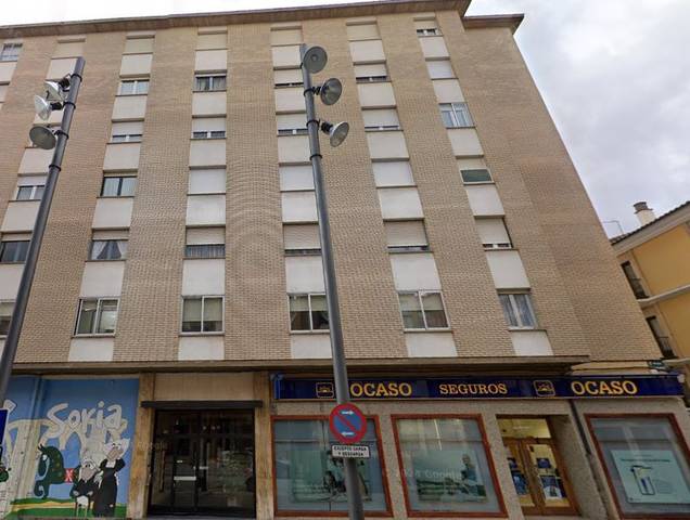 Piso en Venta en Avenida Valladolid - Barriada Yagüe