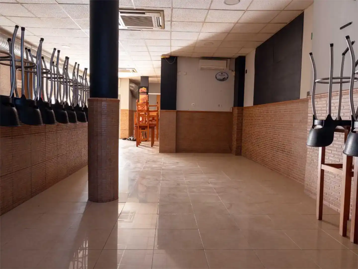 Commercial properties for sale in Rota  with Air Conditioner and Furnished