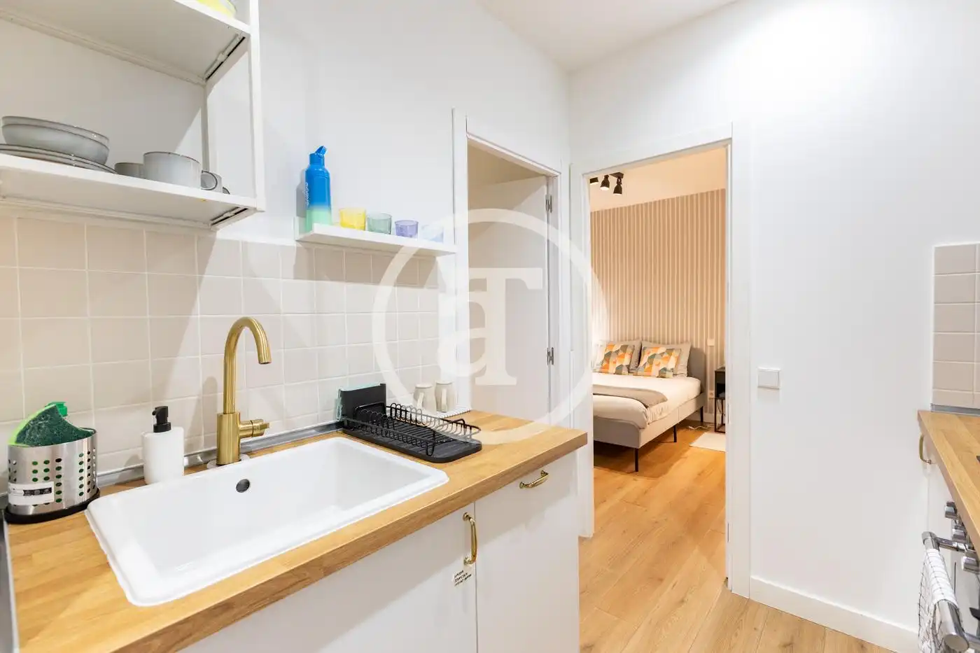 Flat for rent in Calle de Alberto Bosch, Jerónimos