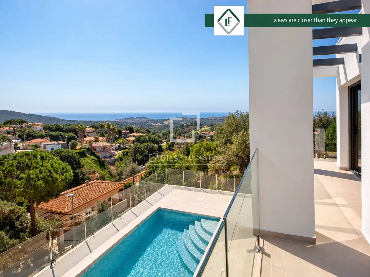 Vista exterior de Casa o xalet en venda en Lloret de Mar amb Aire condicionat, Calefacció i Jardí privat