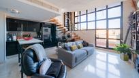 Sala d'estar de Dúplex en venda en San Sebastián de los Reyes amb Terrassa i Piscina