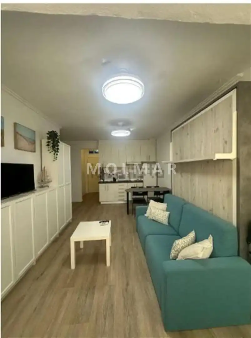 Dormitori de Estudi en venda en Sueca amb Moblat, Forn i Rentadora