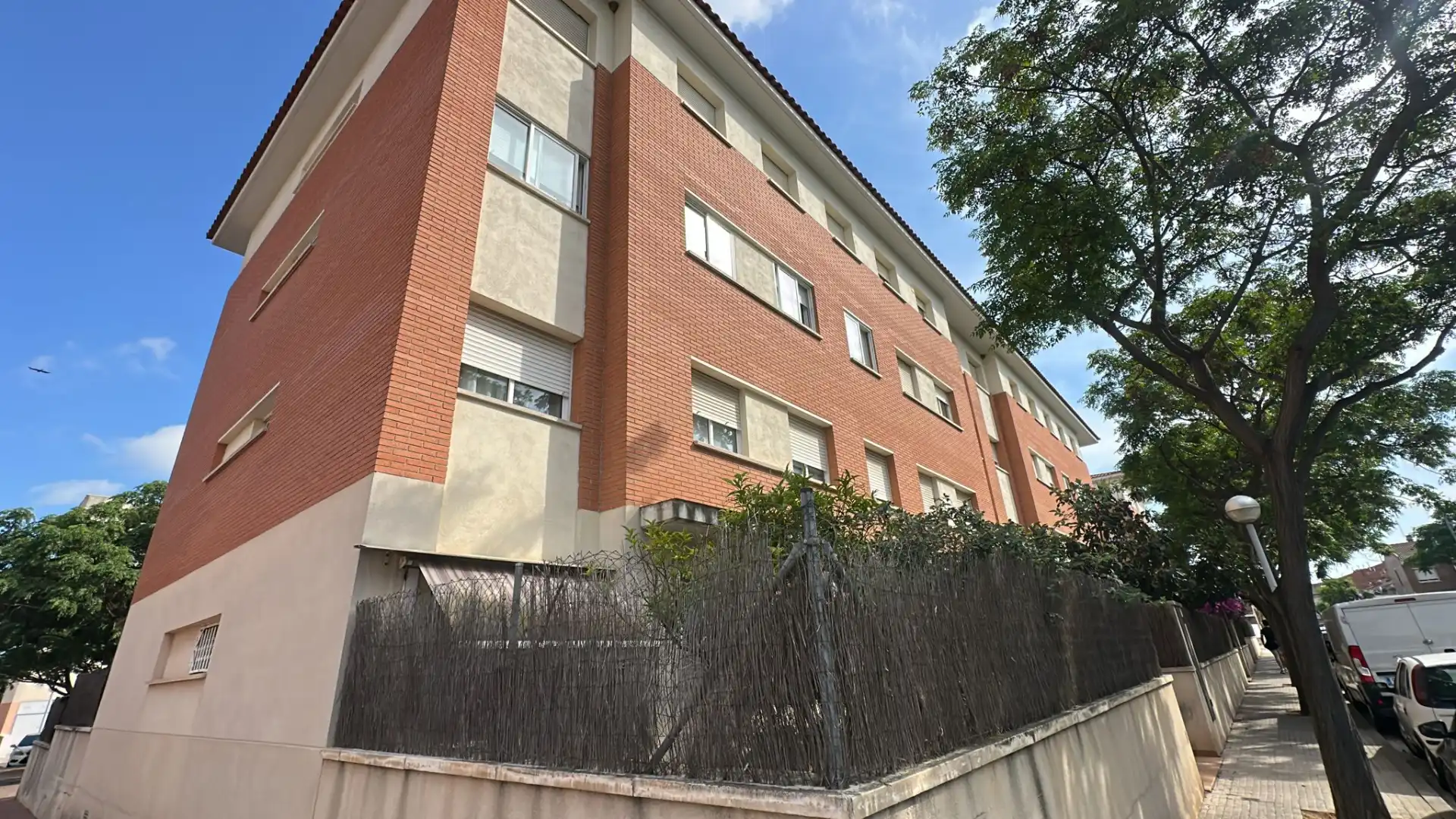 Vista exterior de Pis en venda en Vila-seca amb Calefacció, Terrassa i Moblat