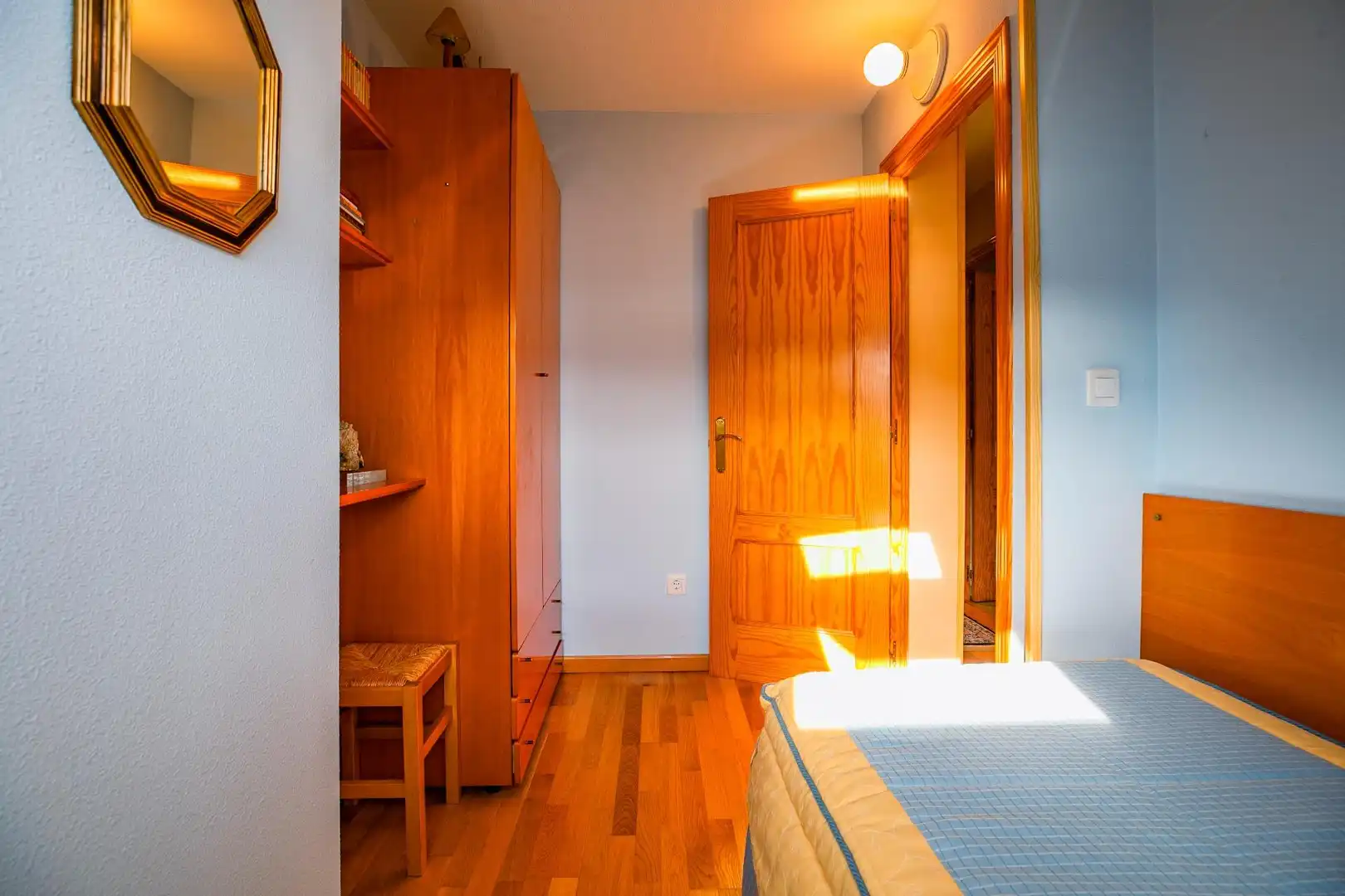 Habitación de Dúplex en venta en Biescas con Calefacción, Trastero y Amueblado