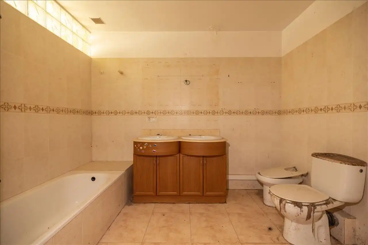 Baño de Piso en venta en Vimbodí i Poblet
