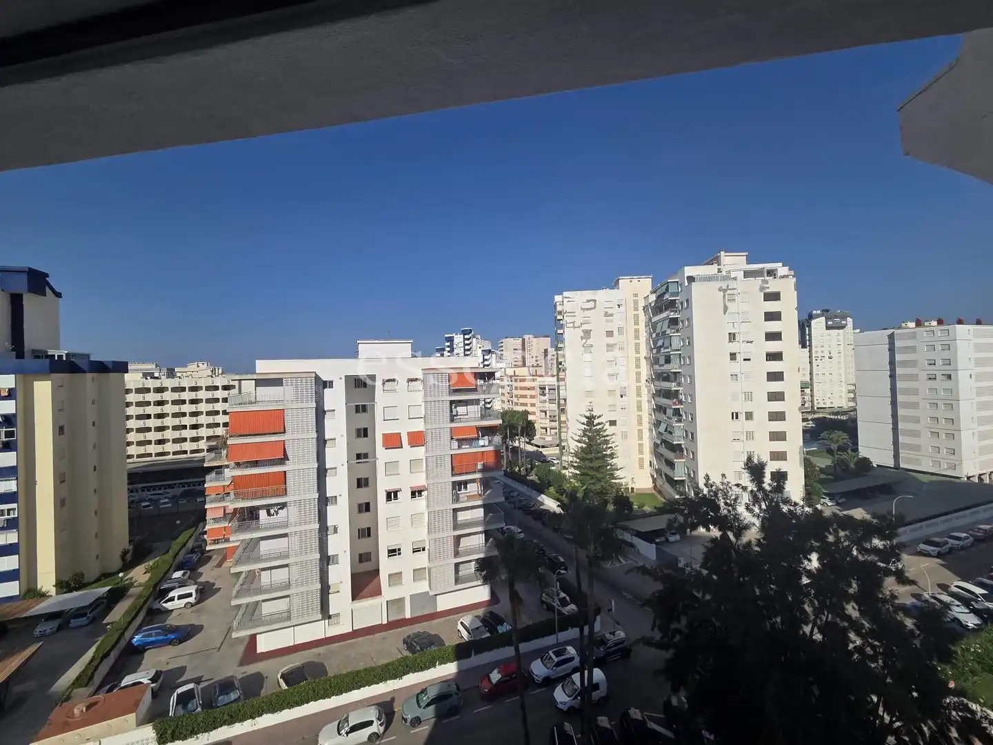 Vista exterior de Apartament en venda en Gandia amb Jardí privat, Terrassa i Balcó