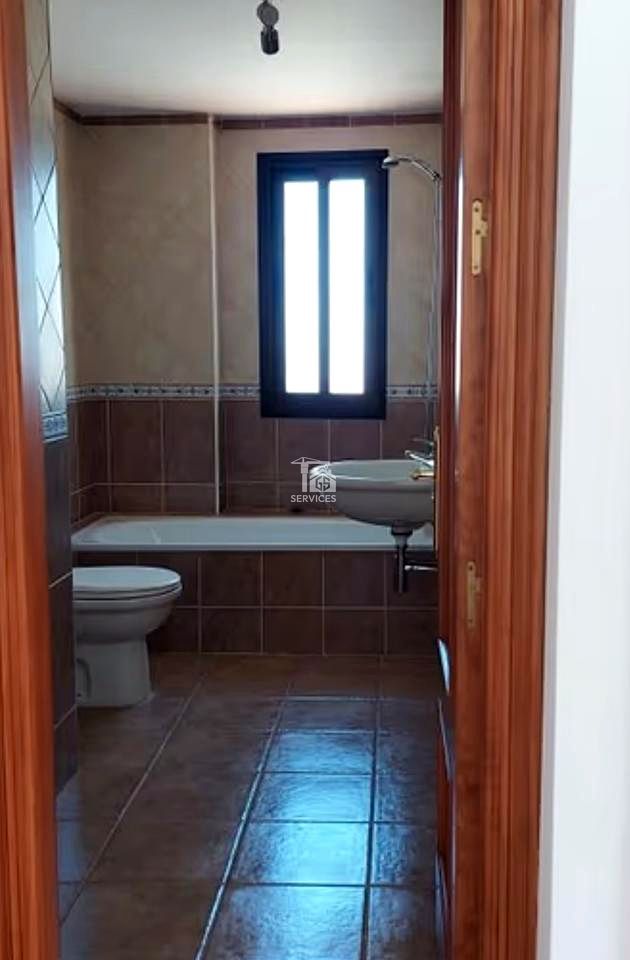 Bathroom of House or chalet for sale in Adeje  with Air Conditioner, Private garden and Terrace