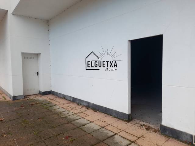 Local comercial en Venta en Etxeaurrekosolo Kalea, 2 en Lemoiz