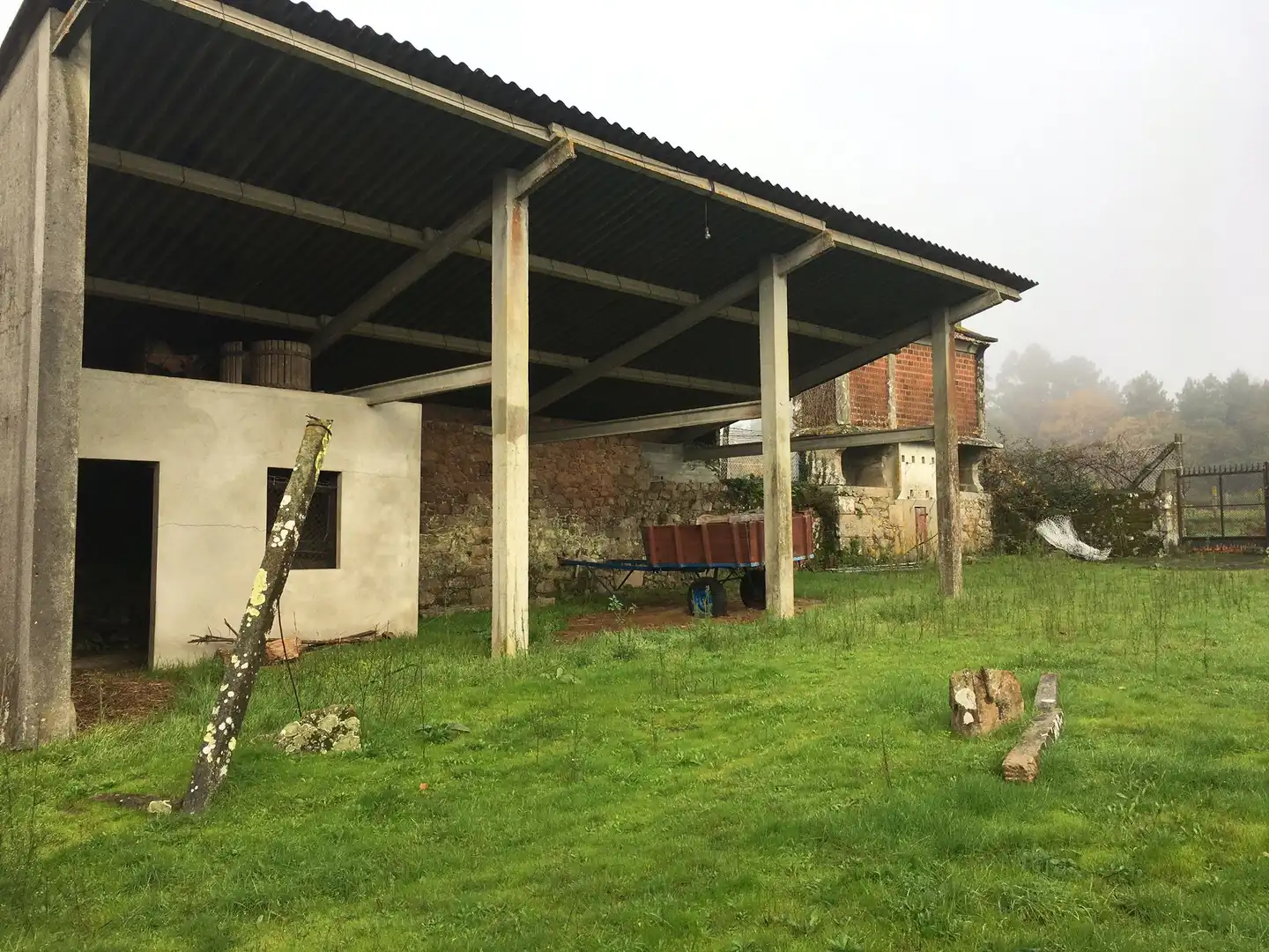 Vista exterior de Finca rústica en venta en Brión con Jardín privado