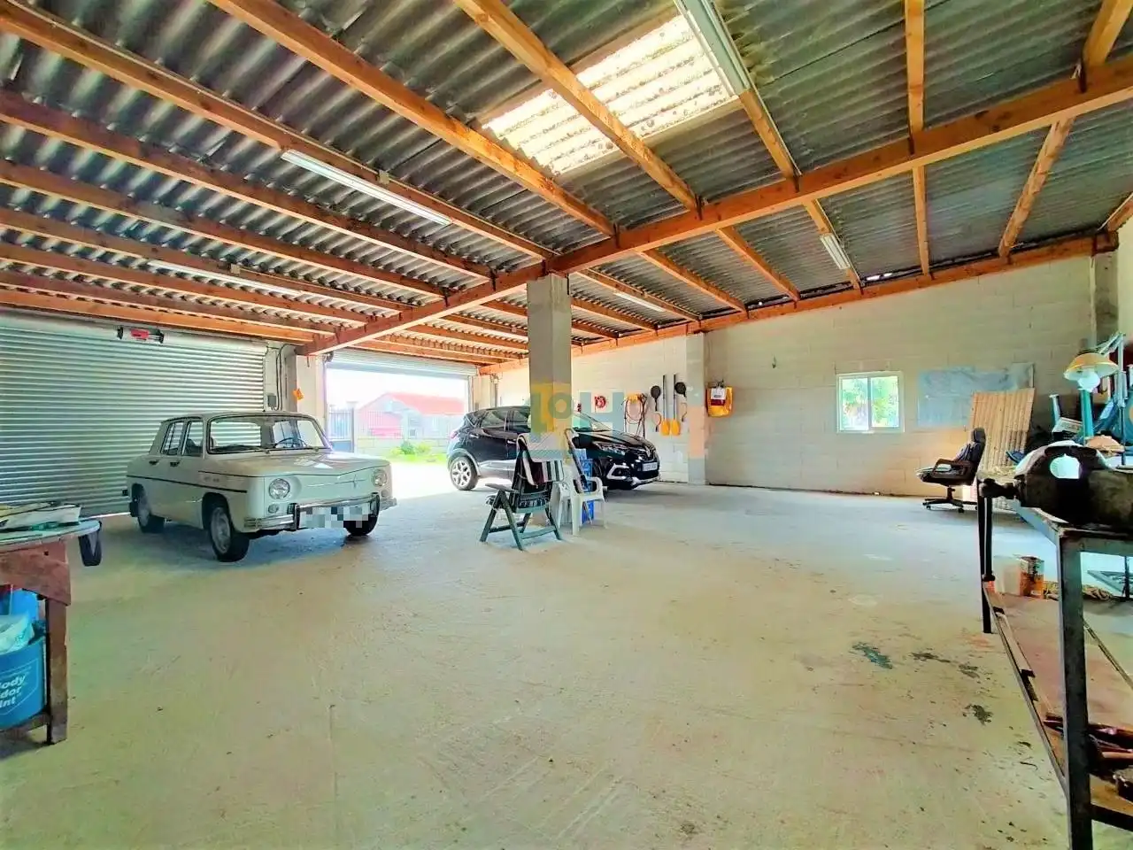 Parking de Casa o chalet en venta en Amoeiro con Calefacción, Jardín privado y Terraza