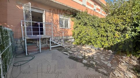 Foto 3 de Casa adosada en venda a Avenida de Europa, Alfajarín, Zaragoza