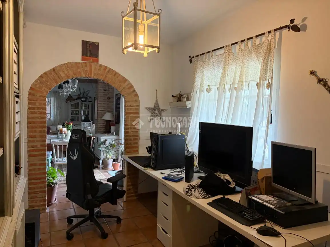 Houses for sale in Valdetorres de Jarama  with Heating, Private garden and Swimming Pool