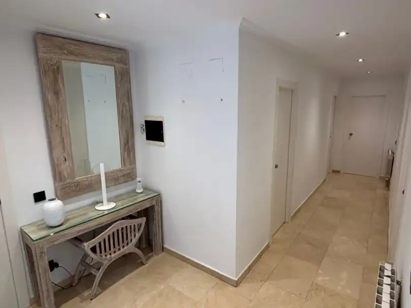 Villa avec piscine à vendre à Carrer de Josep Gallart i Parera 14, imagen 5
