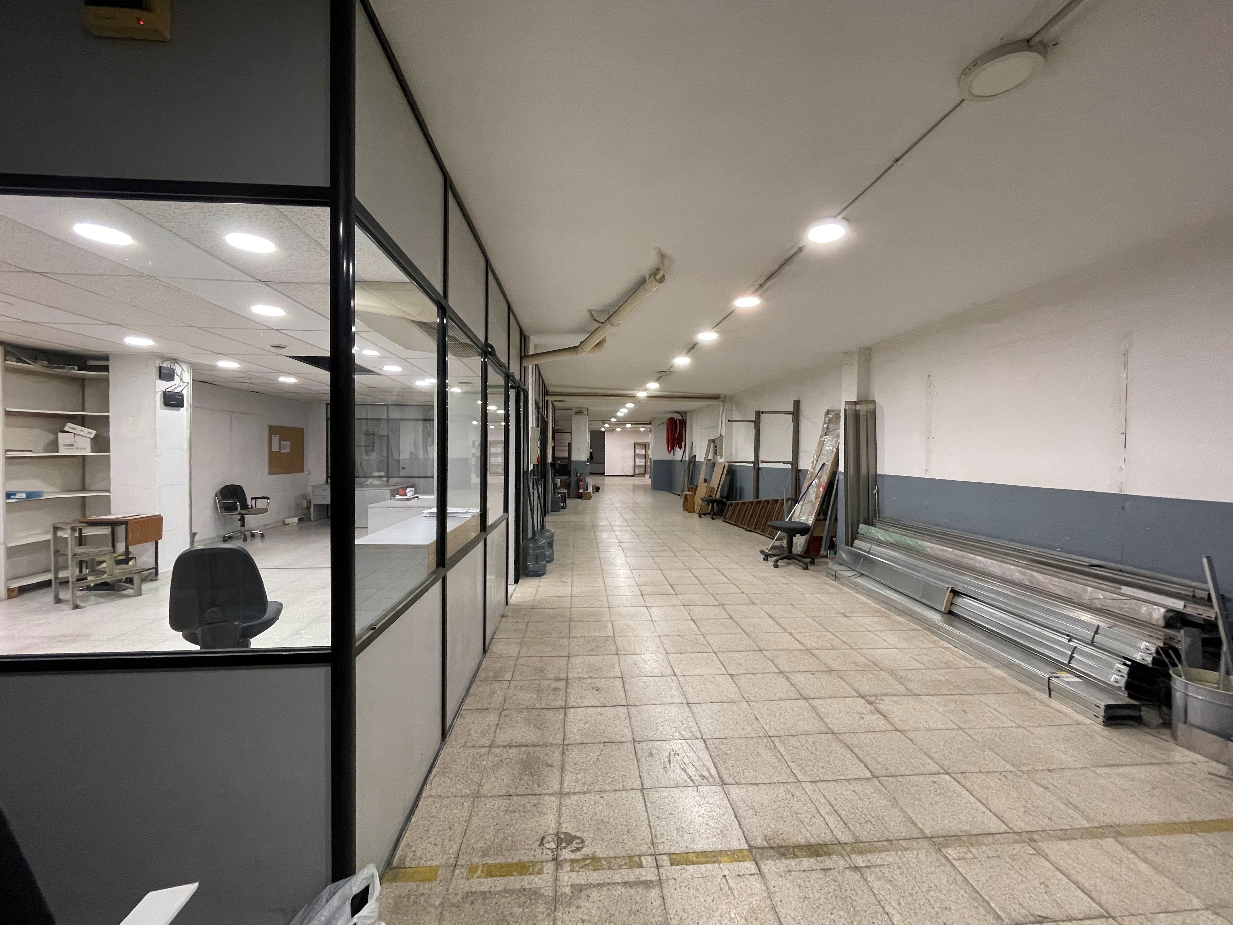 Premises for sale in Badalona