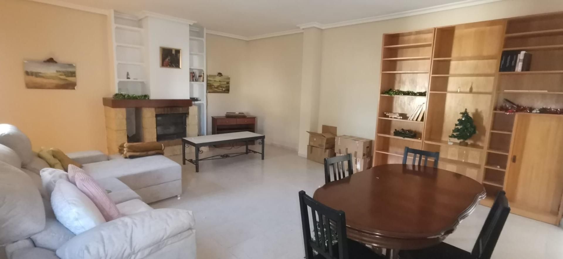 Sala d'estar de Casa o xalet en venda en  Córdoba Capital amb Aire condicionat, Calefacció i Jardí privat