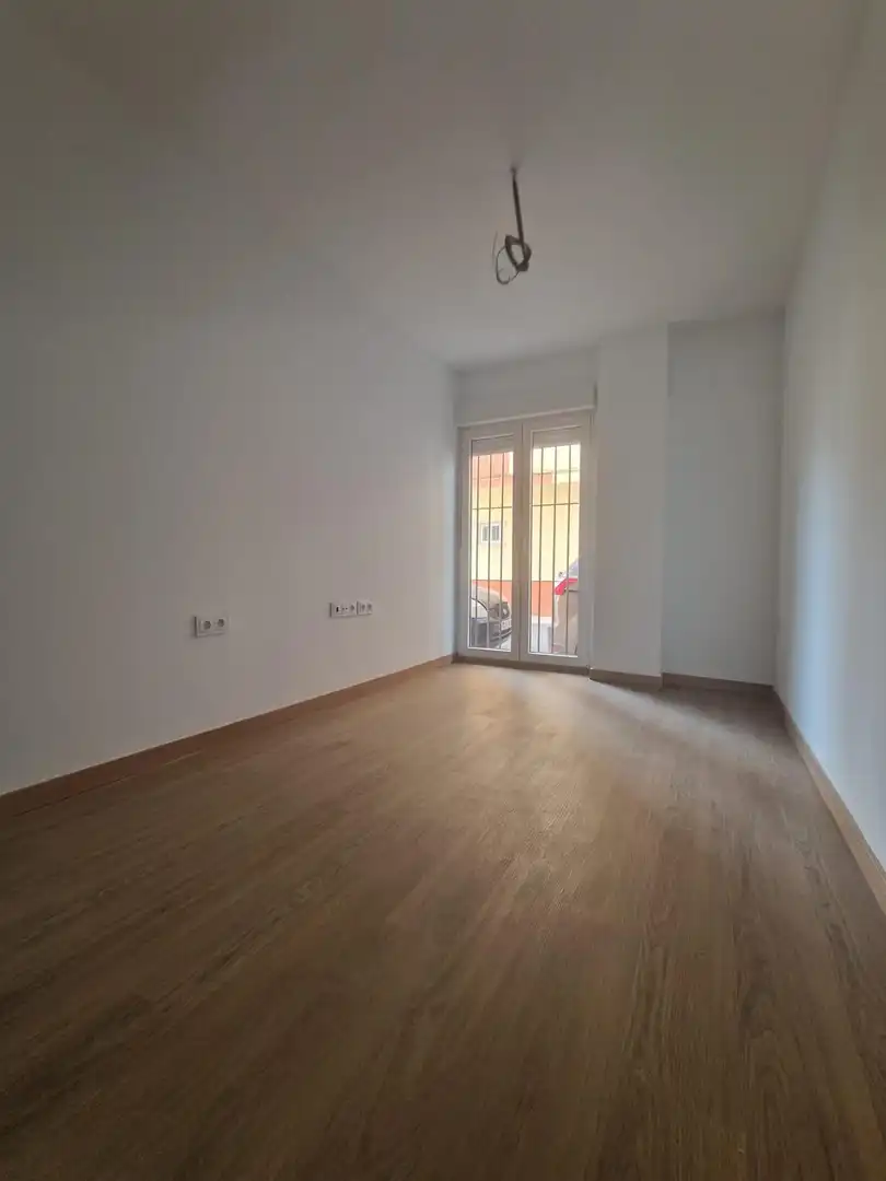 Habitación de Planta baja en venta en Puerto Real con Parquet