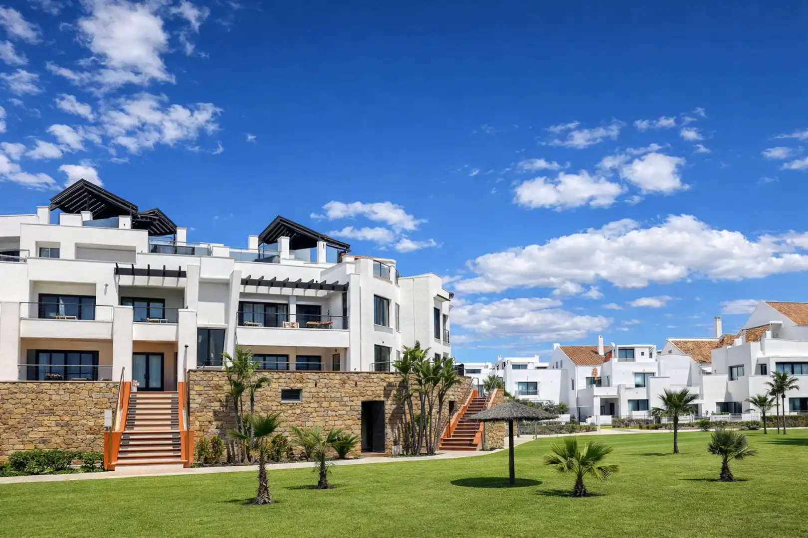Vista exterior de Planta baixa en venda en Casares amb Aire condicionat, Terrassa i Moblat
