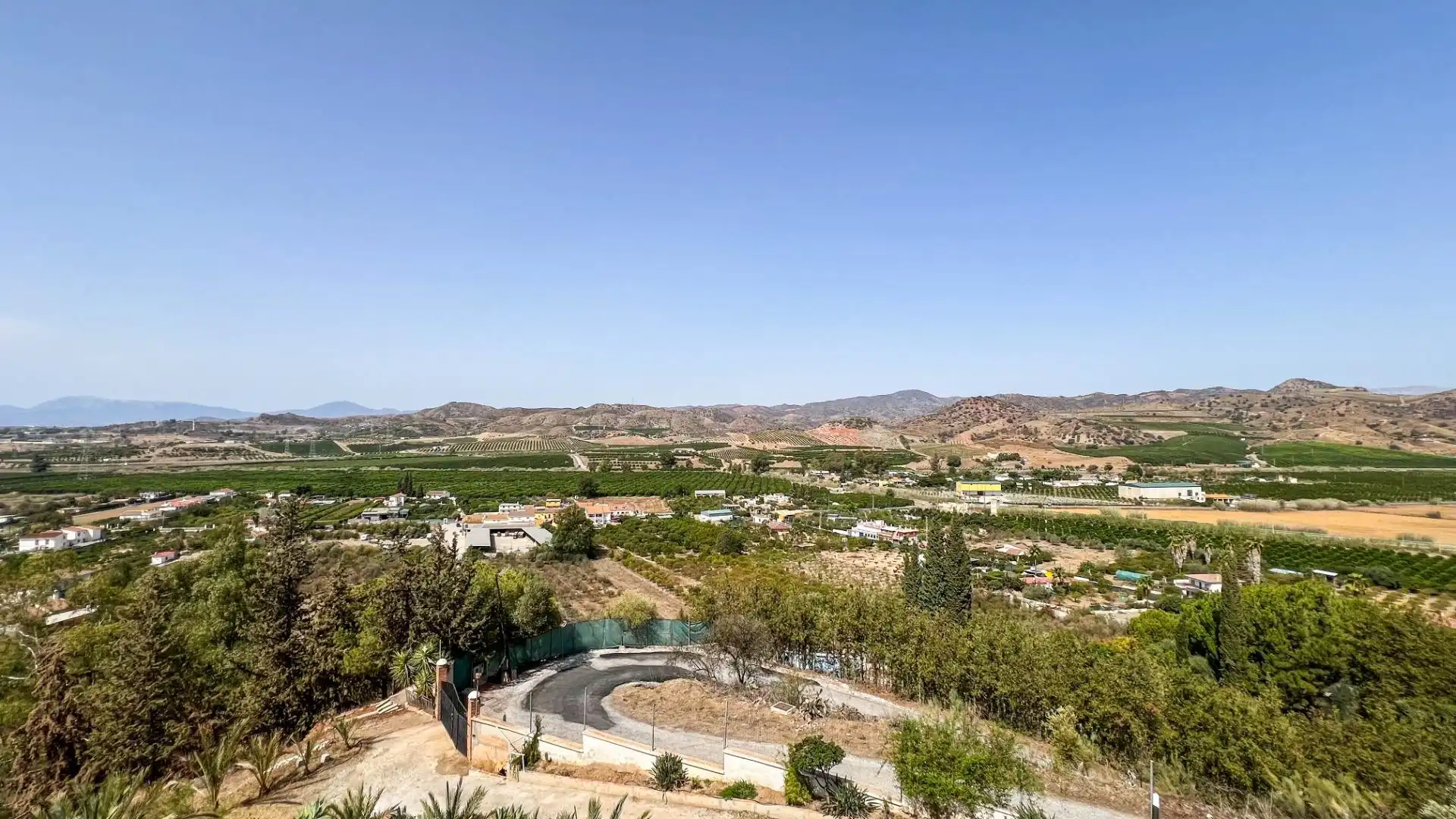 Houses for sale in Campanillas