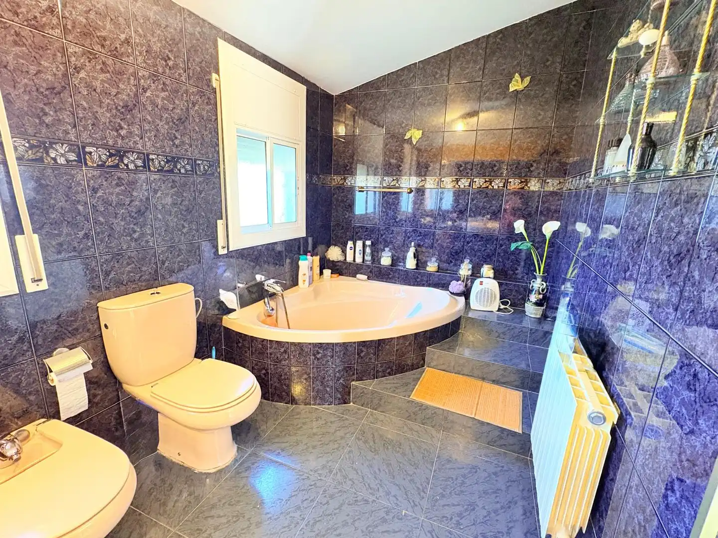 Baño de Casa o chalet en venta en Pallejà con Aire acondicionado, Calefacción y Jardín privado