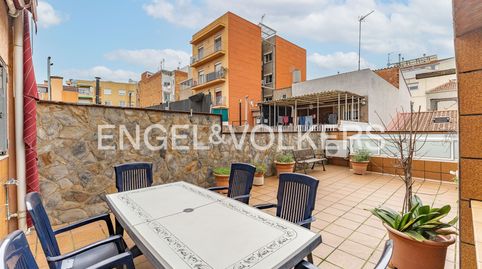 Foto 2 de Casa adosada en venta en Creu de Barberà, Sabadell