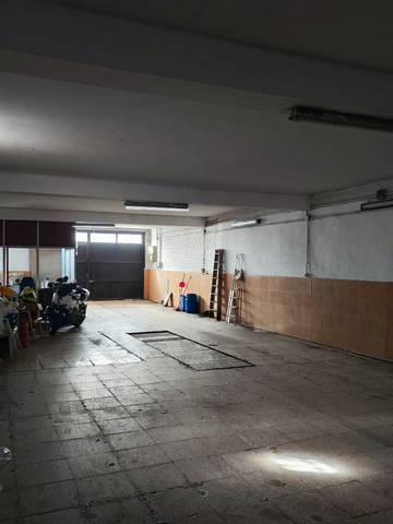 Local comercial en Venta en Calle Zaorejas, 15 en Aeropuerto