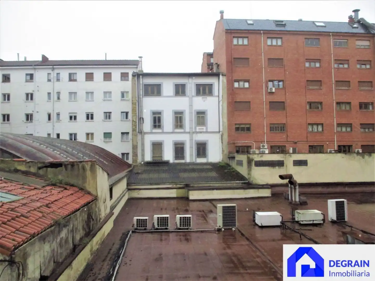 Außenansicht von Geschaftsraum zum Verkauf in Oviedo 