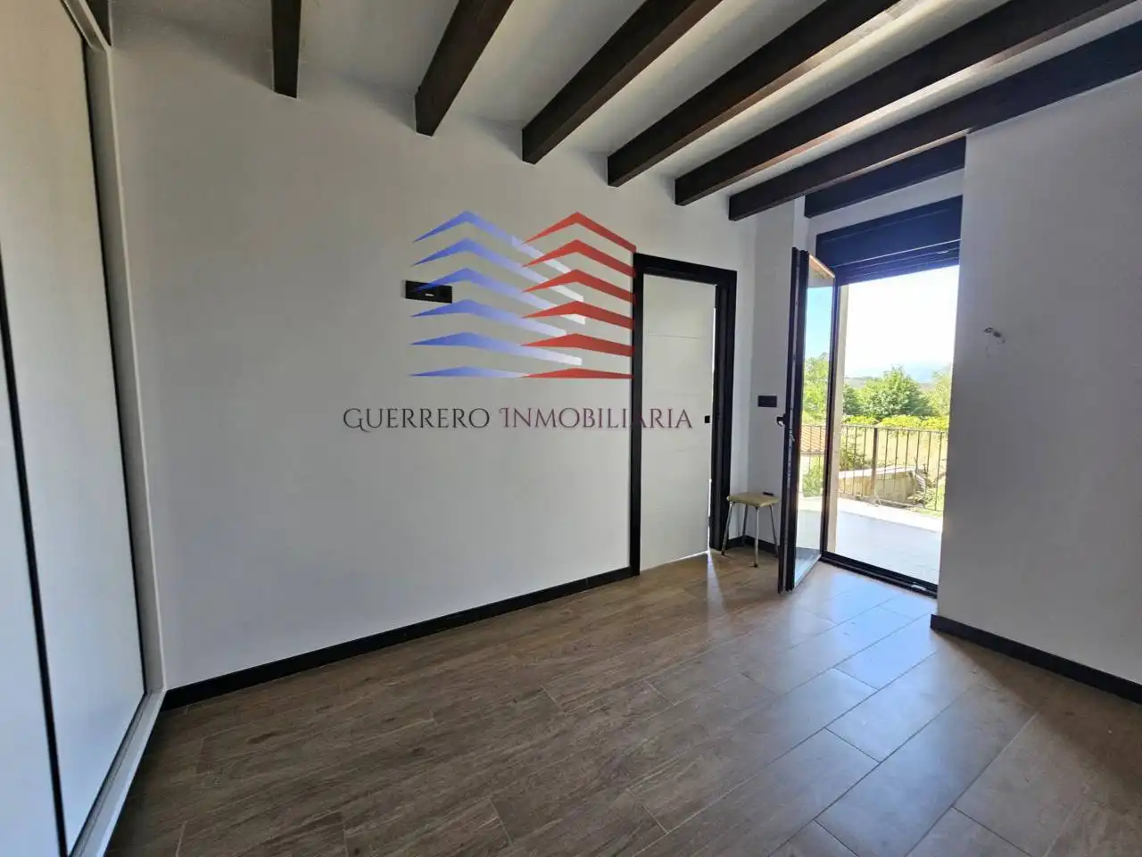 Casa o chalet en venta en A Merca   con Calefacción, Terraza y Piscina