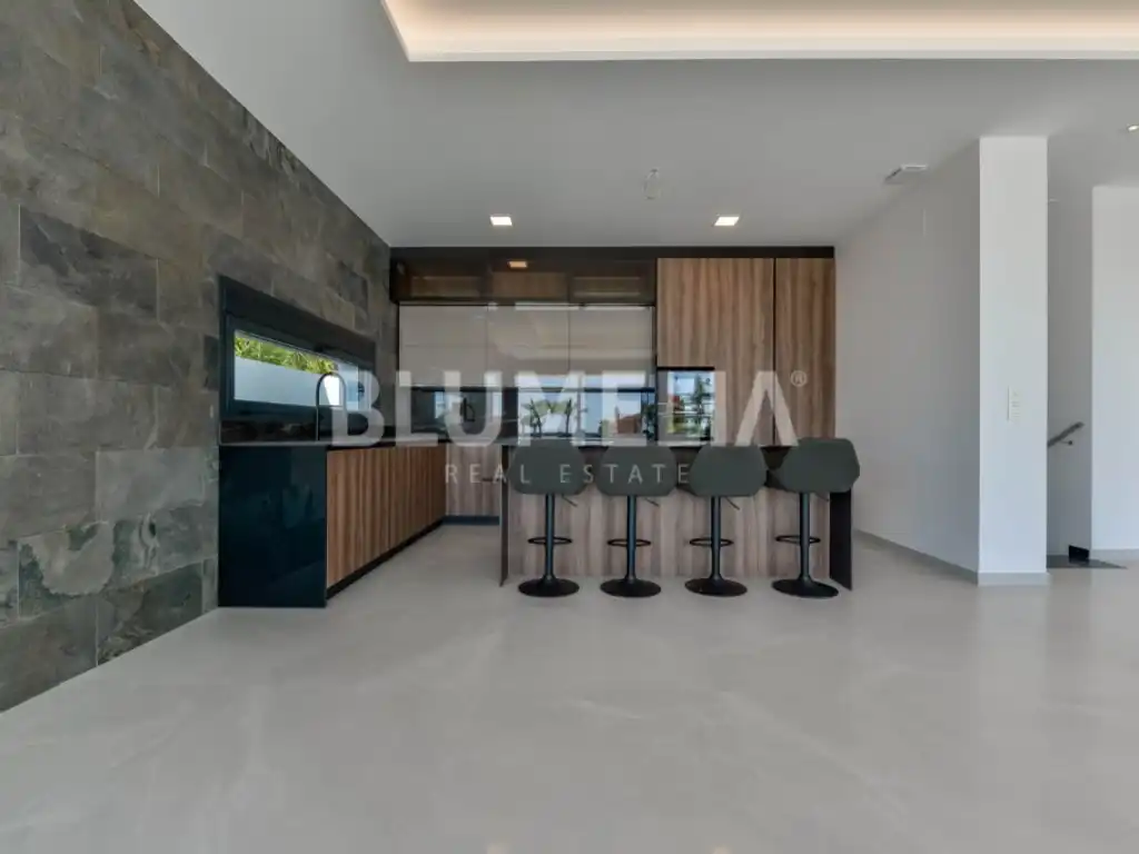 Casa amb terrassa en venda a Golf Bahía, imagen 35