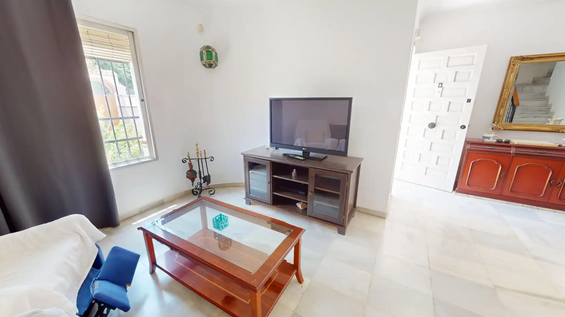 Sala d'estar de Casa adosada en venda en Málaga amb Jardí privat, Terrassa i Forn