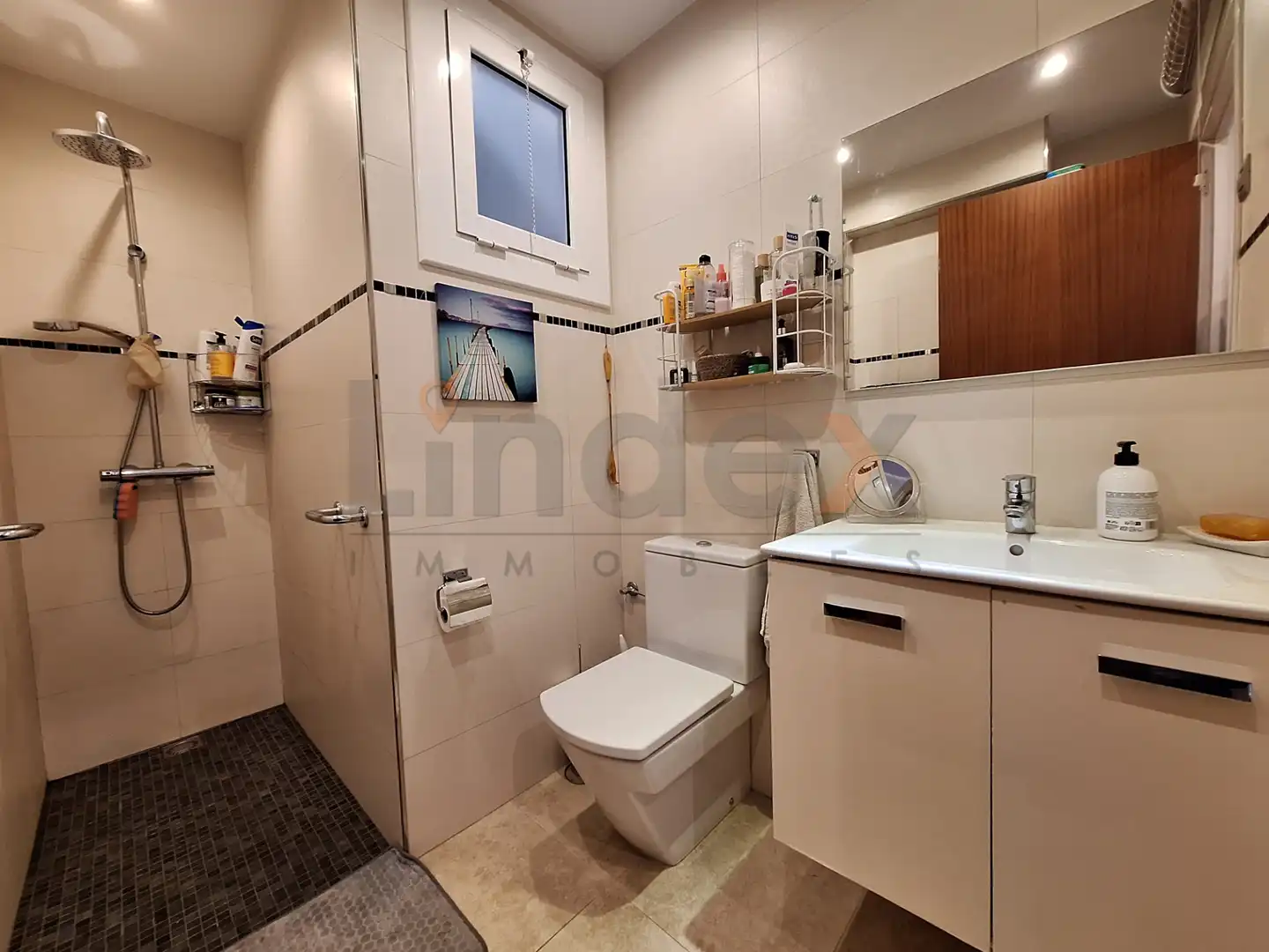 Baño de Piso en venta en Arenys de Mar con Aire acondicionado, Calefacción y Terraza