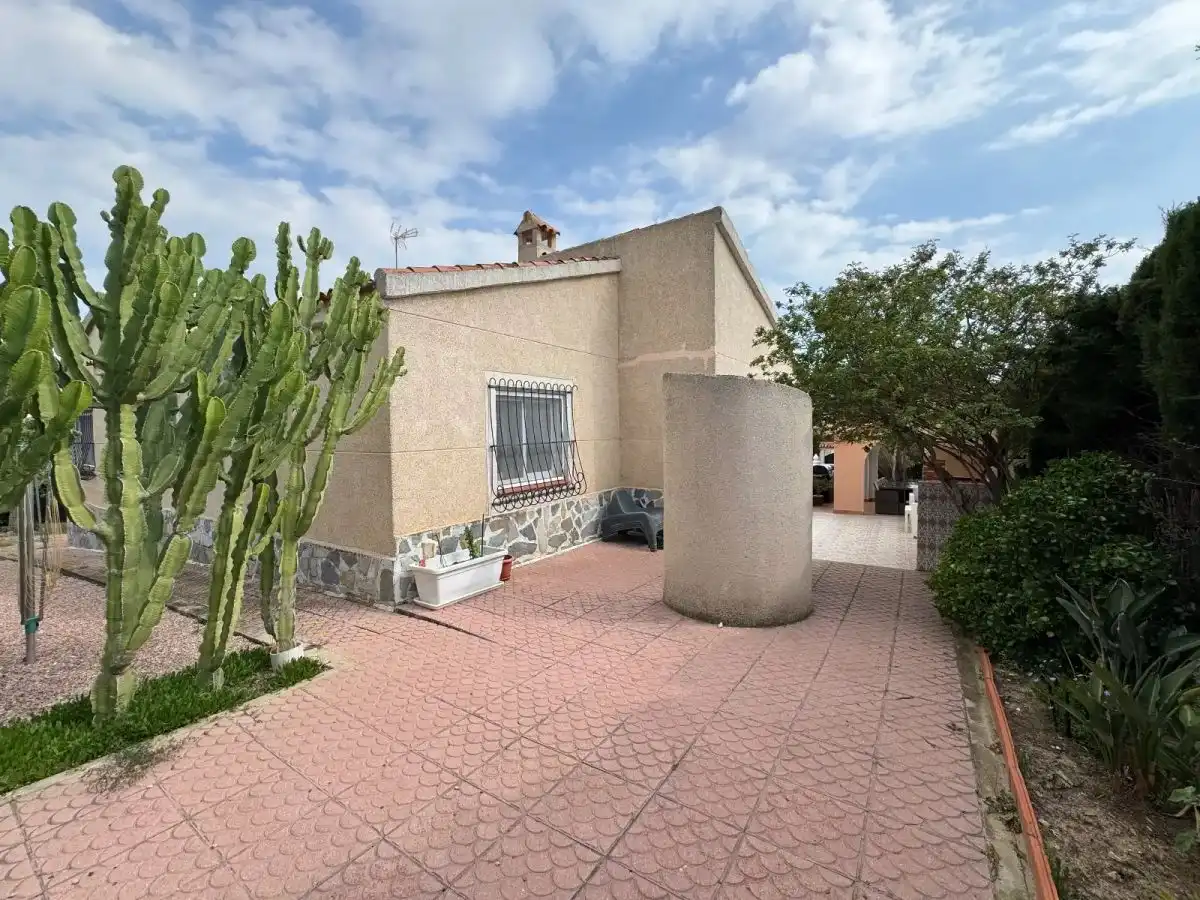 Vista exterior de Casa o chalet en venta en Rojales con Jardín privado