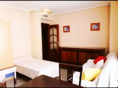 Schlafzimmer von Wohnung zur Miete in Baeza, Jaén