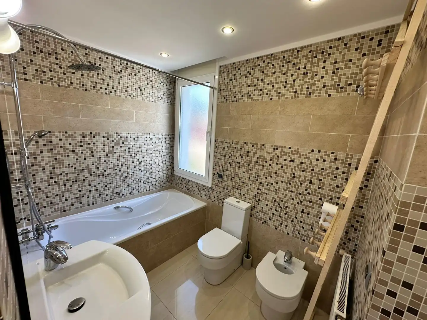 Bathroom of Houses for rent in Calonge i Sant Antoni  with Air Conditioner, Heating and Private garden
