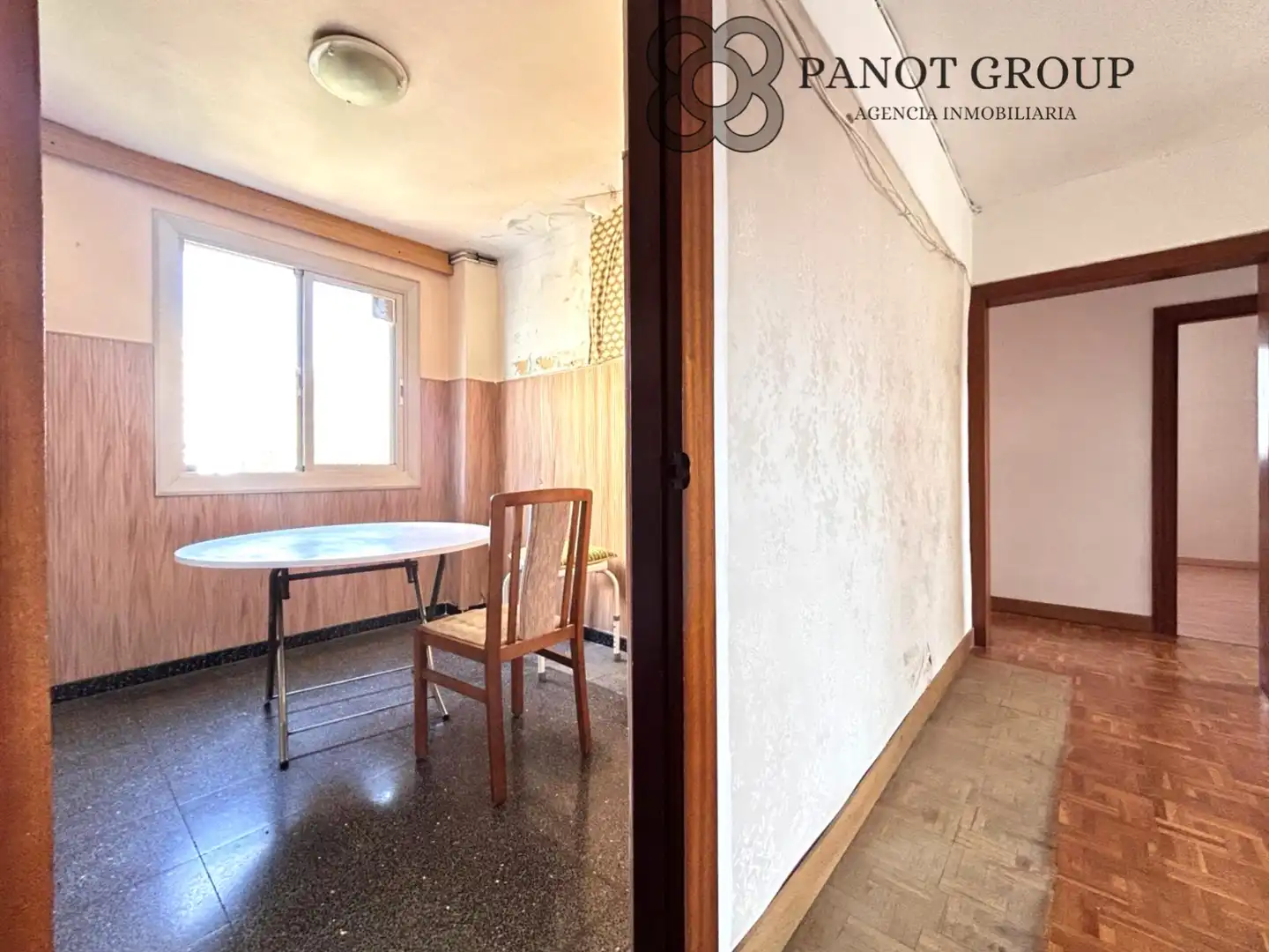 Comedor de Piso en venta en Barcelona con Aire acondicionado y Balcón