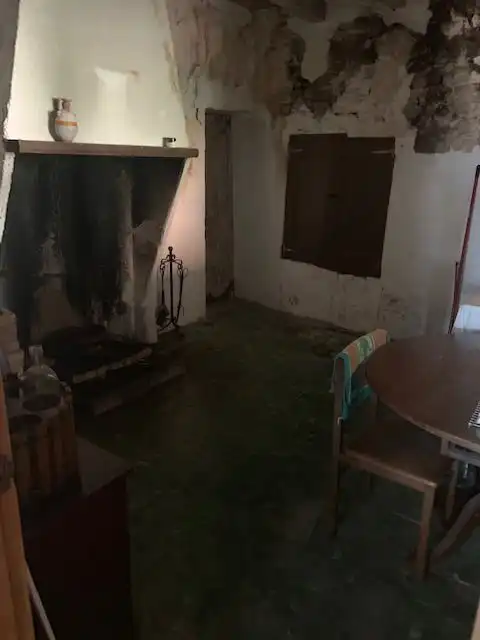 Casa adosada en venda en Sant Guim de la Plana amb Jardí privat, Traster i TV