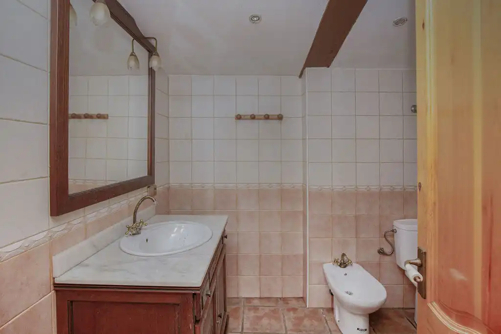 Baño de Dúplex en venta en Mieres (Girona) con Calefacción