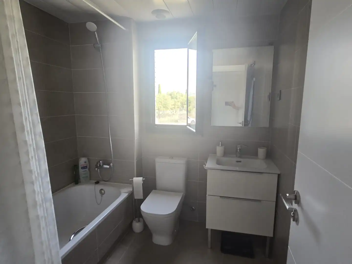 Bathroom of Flat for sale in Sant Pere de Ribes  with Air Conditioner, Terrace and Storage room