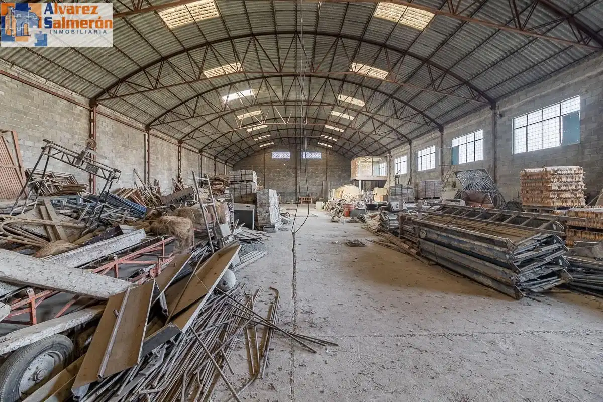 Casa rústica amb piscina en venda a Santa Fe, imagen 55