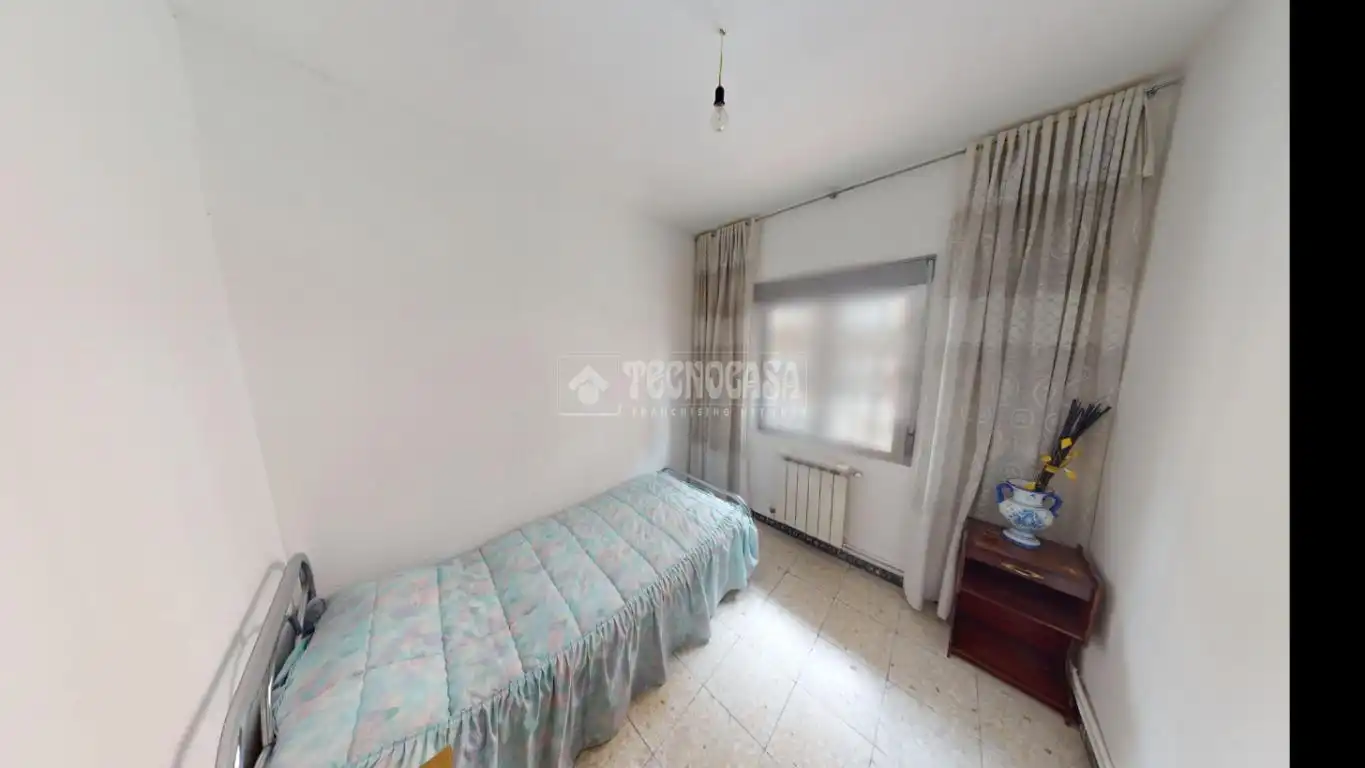 Habitación de Piso en venta en Leganés con Calefacción