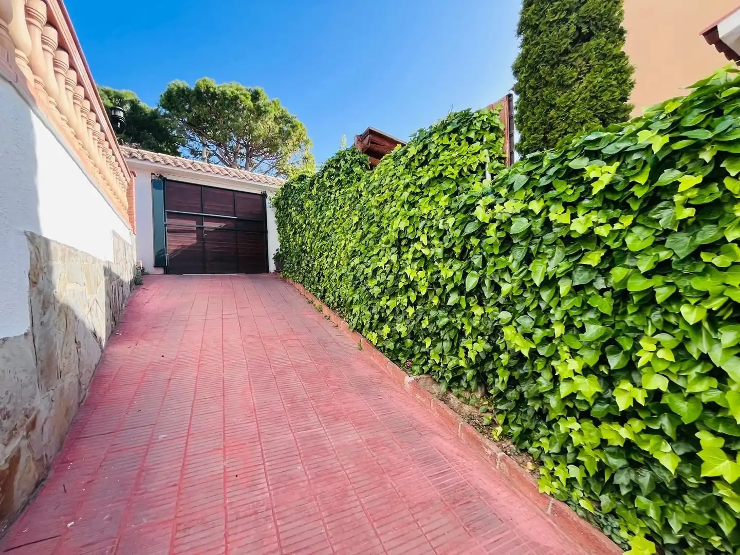 Exterior view of Houses for sale in Sant Pere de Ribes  with Air Conditioner, Heating and Swimming Pool