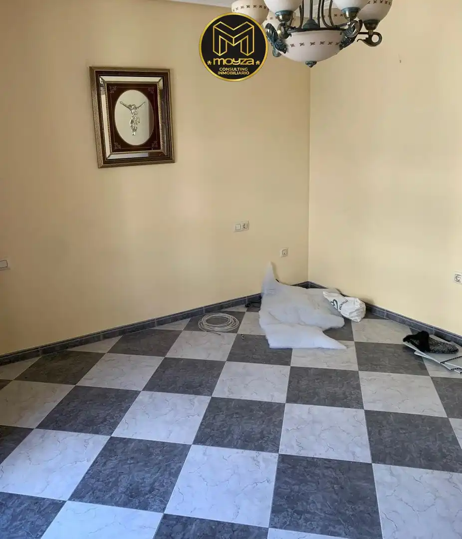 Appartamento con terrazza in vendita a Jamilena, imagen 3