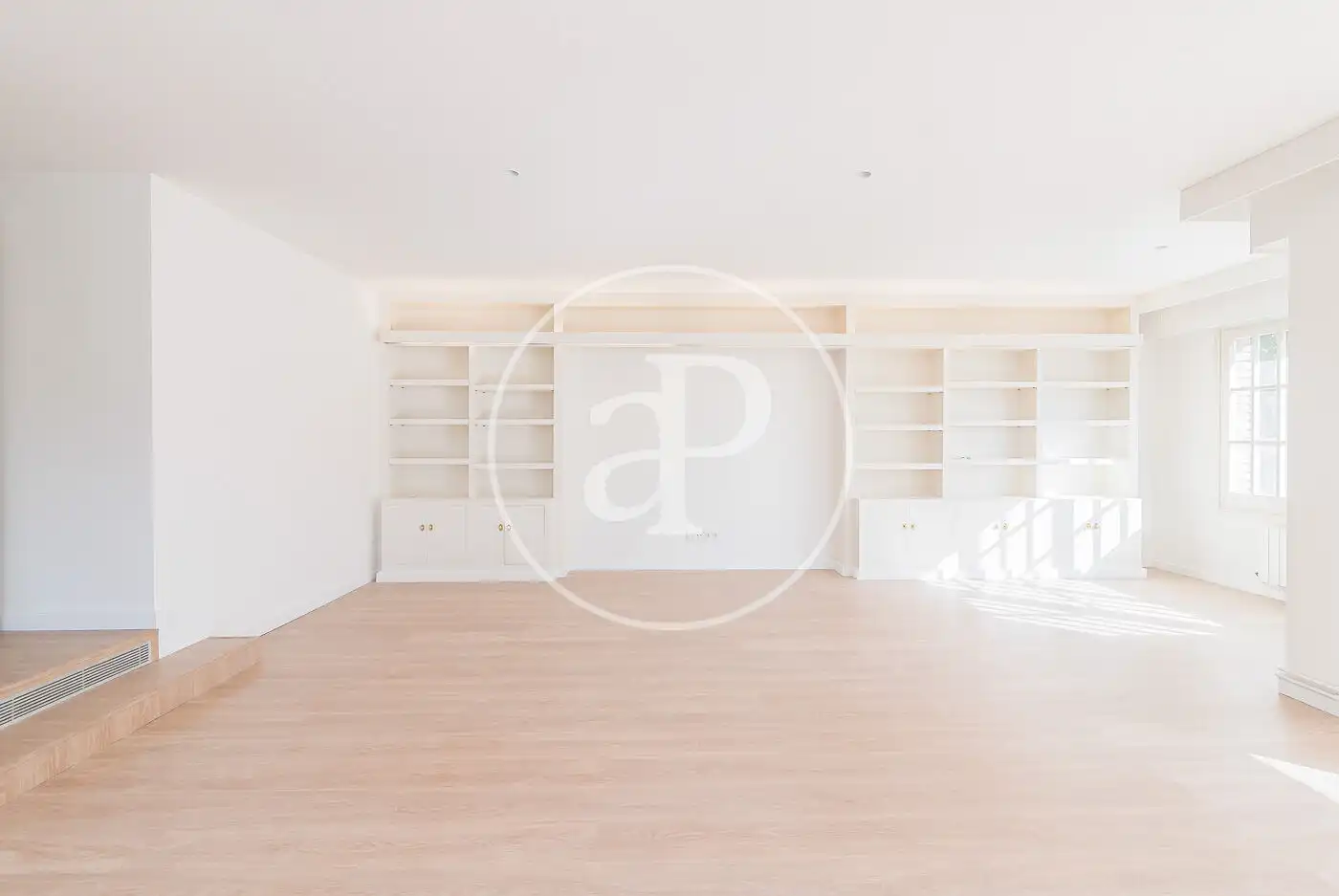 Sala de estar de Piso de alquiler en Barcelona con Aire acondicionado, Calefacción y Terraza