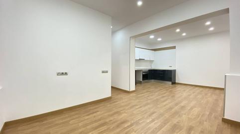 Foto 3 de Pis en venda a Calle Francesc Macià, 121, Vinyets - Molí Vell, Sant Boi de Llobregat