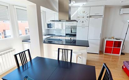 Kitchen of Flat for sale in  Madrid Capital  with Air Conditioner, Heating and Alarm