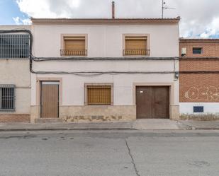 Exterior view of Single-family semi-detached for sale in Campo de Criptana