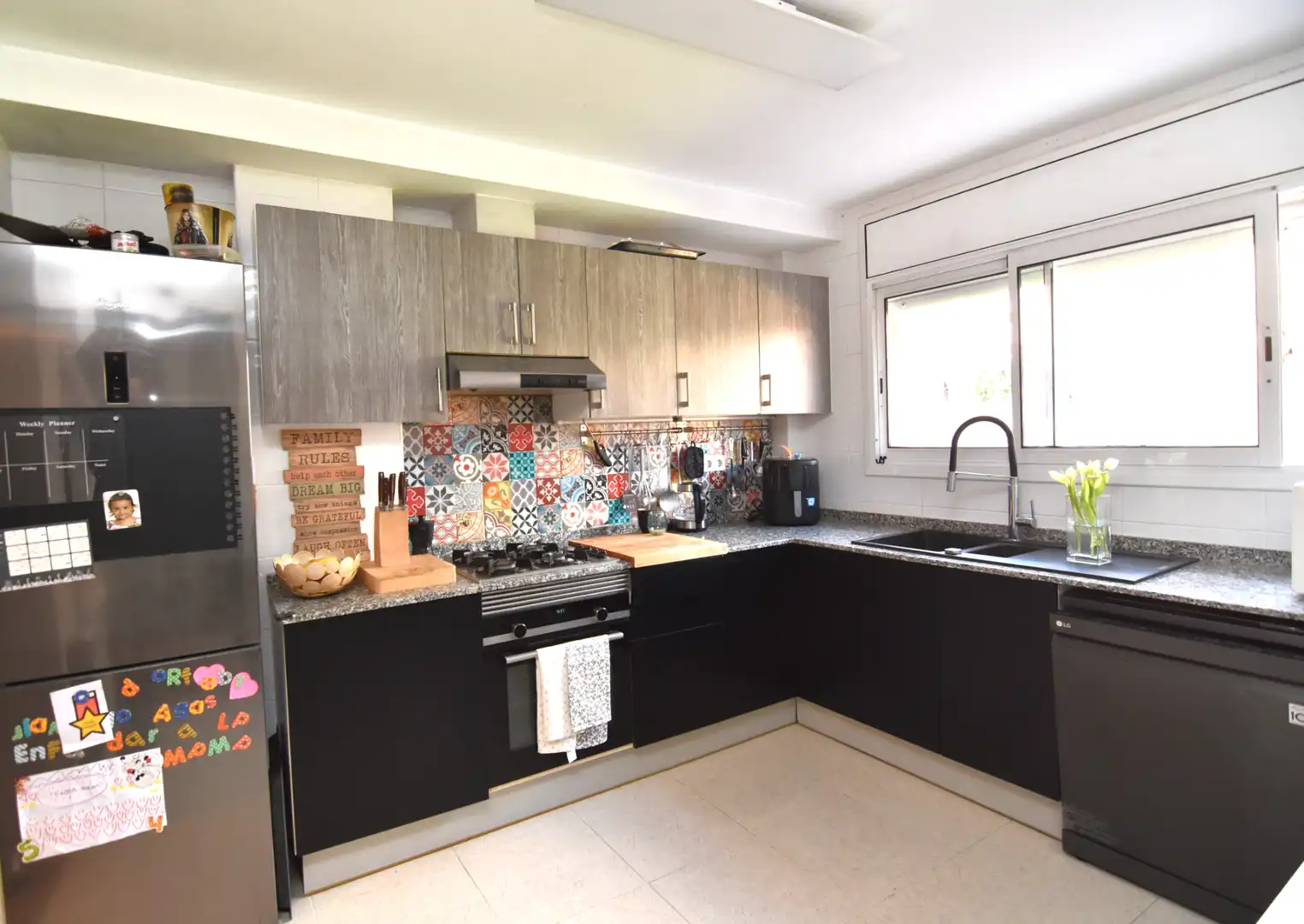 Cocina de Casa adosada en venta en Calella con Aire acondicionado, Calefacción y Jardín privado